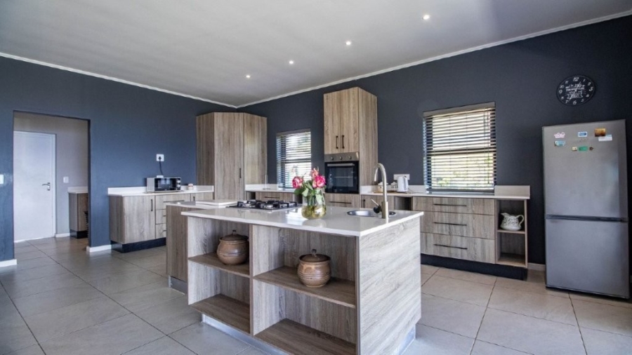 3 Bedroom Property for Sale in Whale Rock Heights Western Cape